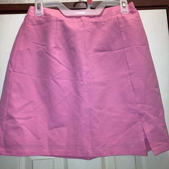 Pink cropped blazer and skirt 2 piece set. Brand new. - Picture 3 of 3